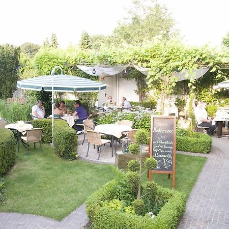Hotel Restaurant Esser Wegberg Esterno foto